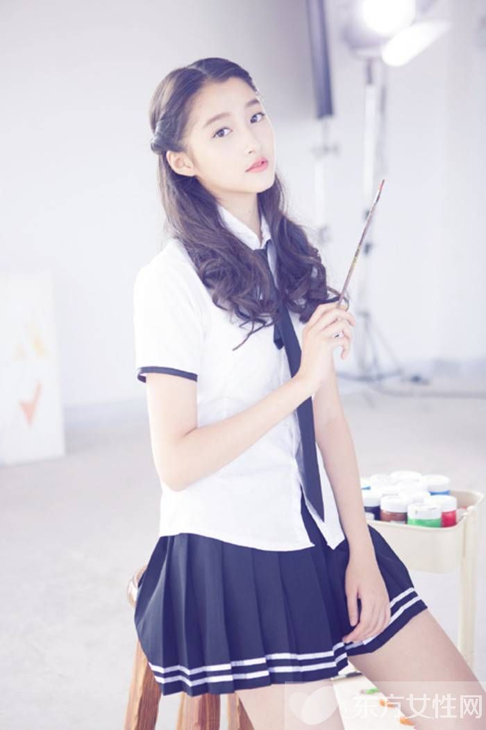 關(guān)曉彤身高揭秘 關(guān)曉彤現(xiàn)任男友是誰(shuí)