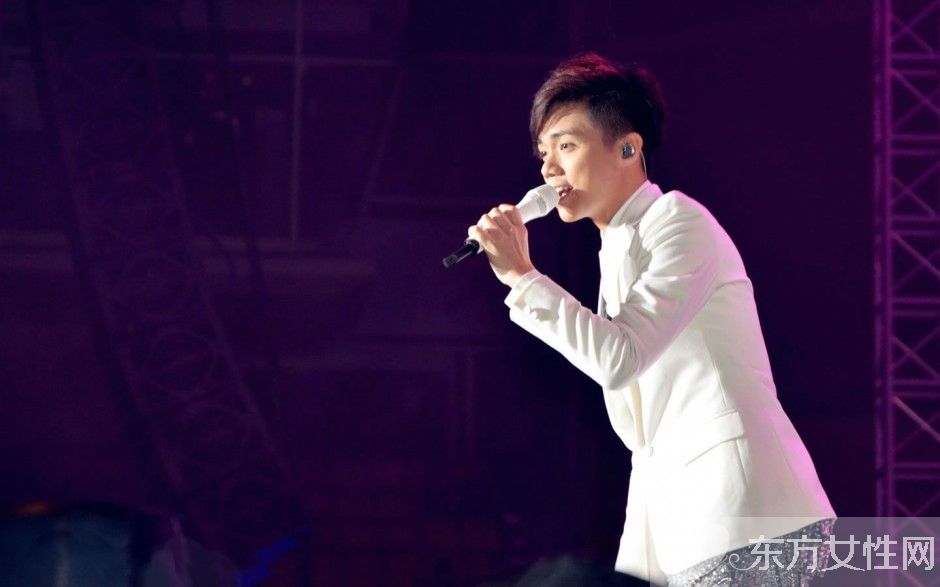 張敬軒出柜內(nèi)幕曝光 盤點(diǎn)娛樂圈10大同性戀明星出柜