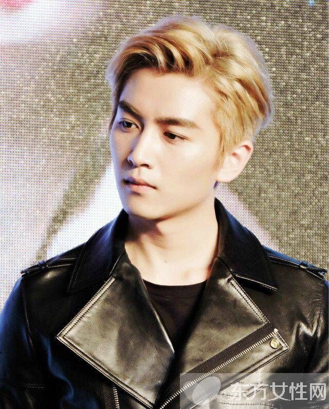 楊蓉陳曉結(jié)婚照曝光 曝陳曉趙麗穎分手原因太雷人