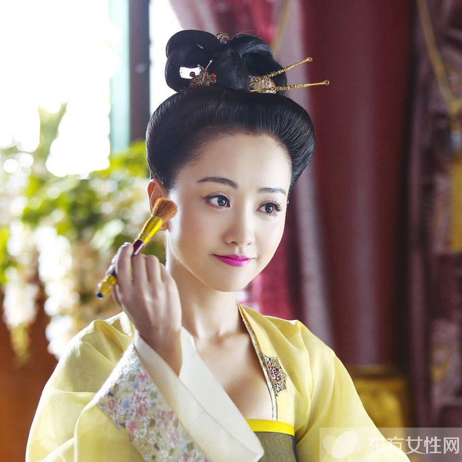 楊蓉陳曉結婚照曝光 曝陳曉趙麗穎分手原因太雷人