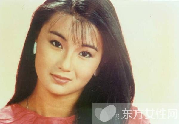 張曼玉資料簡(jiǎn)介 張曼玉梁朝偉沒(méi)做戀人因時(shí)機(jī)問(wèn)題