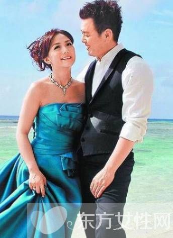 庹宗康陪老婆kiki逛超市 堪稱演藝圈新好男人