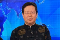 北大教授夏業(yè)良抵達(dá)美國 遭把大學(xué)生吐槽 別再禍害別人