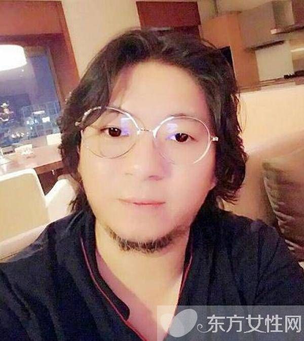 高曉松自拍美顏遭還原 揭高曉松不為人知的顯赫背景