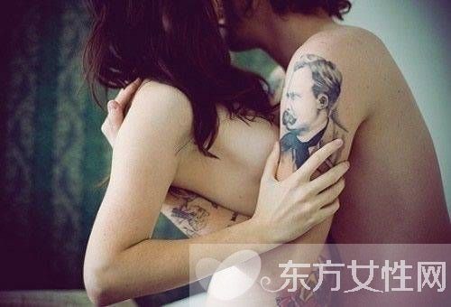 90后校園情侶野戰(zhàn)經(jīng)驗分享 激情啪啪尺度驚人