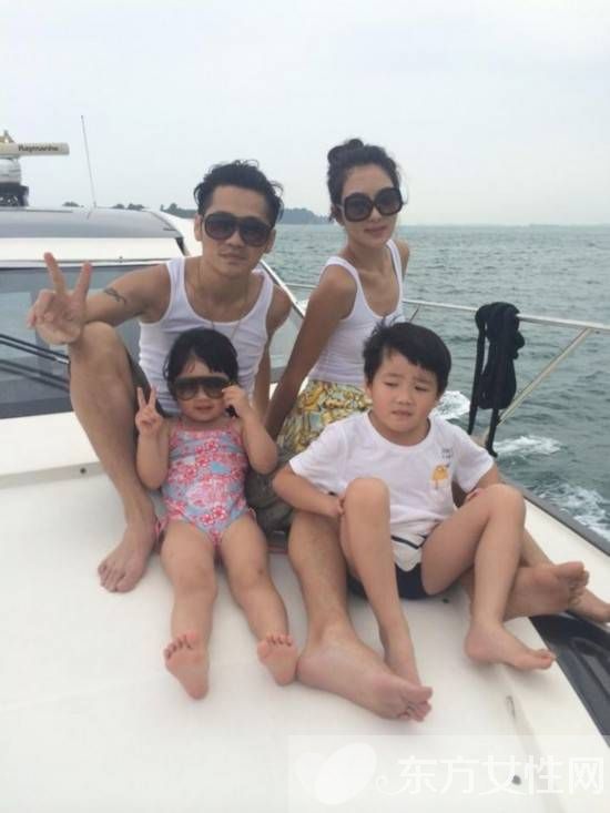 曹格微博曬度假照 grace姐姐旅館大長腿照片曝光