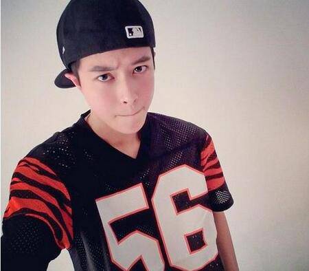 中國最帥女人邢雅晨長發(fā)照曝光 簡直帥到不像話