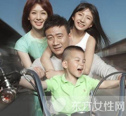 胡軍老婆資料曝光 極其浪漫求婚令盧芳淚流滿面