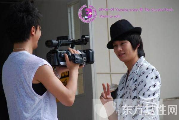 金希澈韓庚什么關(guān)系 揭秘韓庚解約金希澈為什么哭