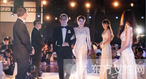 潘石屹兒子潘瑞結(jié)婚 新娘美艷動人引發(fā)網(wǎng)友關(guān)注