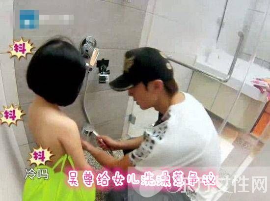 夏克立是誰 揭秘夏克立對Poppy性教育方式是什么