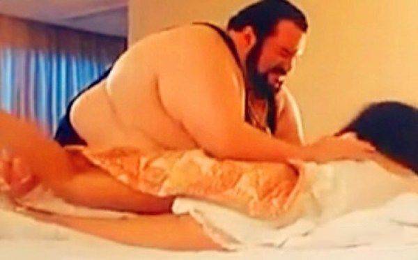 盤點(diǎn)拍激情戲受傷的女星 楊冪鼻子受傷血流不止