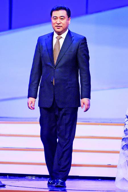 張宏民簡歷資料 揭秘張宏民為什么不結(jié)婚