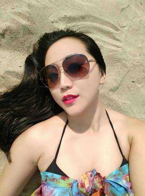 北大教授余萬里性虐女大學(xué)生 被舉報(bào)遭 雙開