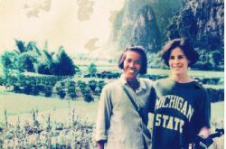 月亮媽媽 徐秀珍僅小學(xué)三年級文化 如今是精通11門國外語導(dǎo)游