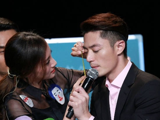 霍建華睫毛長(zhǎng)度1.7厘米 盤點(diǎn)霍建華主演的電視劇