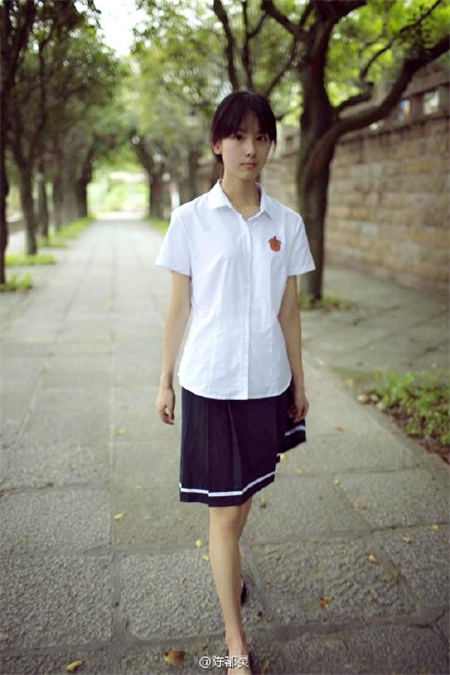 南航?；惗检`個(gè)人資料微博證件照