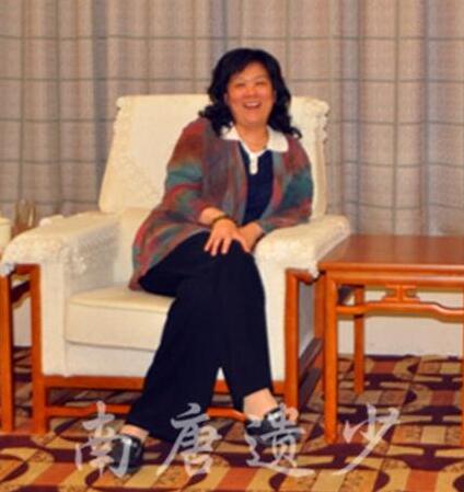 徐少華老婆是誰 唐僧扮演者徐少華身披袈裟撈金