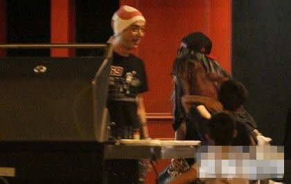 張惠妹男友sam個(gè)人資料 張惠妹與男友Sam秀恩愛(ài)