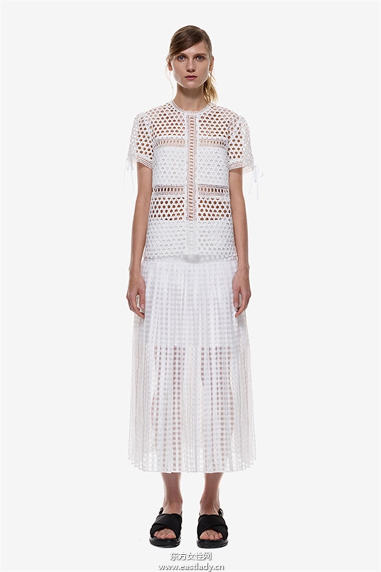 滿足每個(gè)人的紅毯夢(mèng)  Self Portrait 推浪漫唯美平