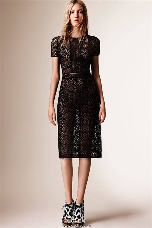 2016年春夏女裝發(fā)布 以度假風為主題