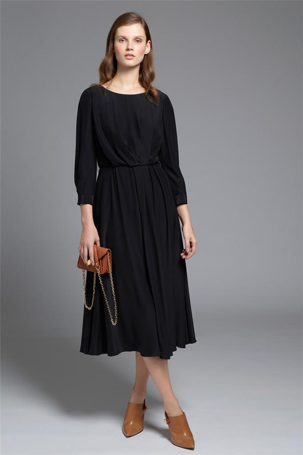 Paule Ka 2015早秋女裝流行發(fā)布