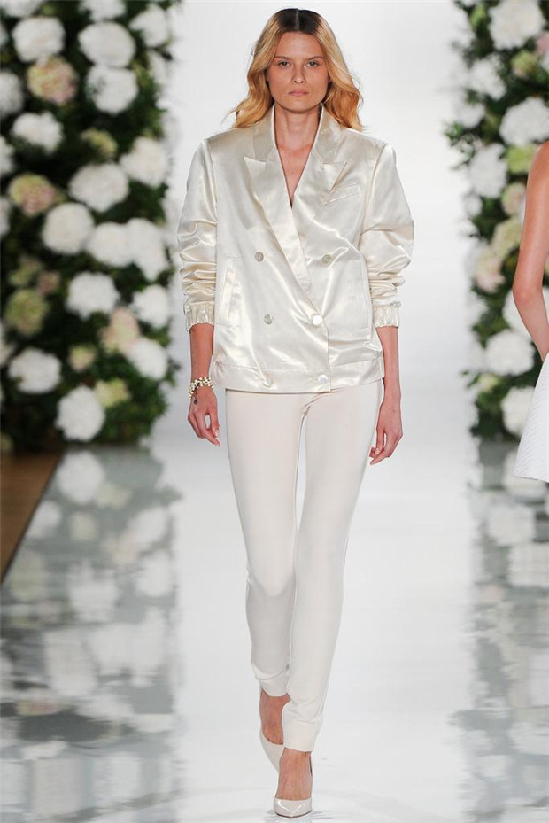 Valentin Yudashkin 2015春夏女裝流行發(fā)布