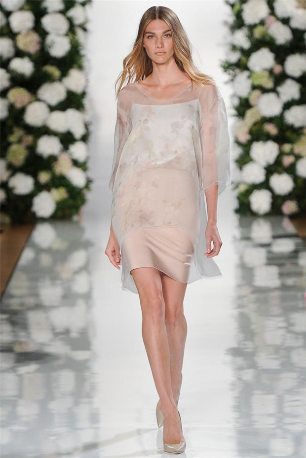 Valentin Yudashkin 2015春夏女裝流行發(fā)布