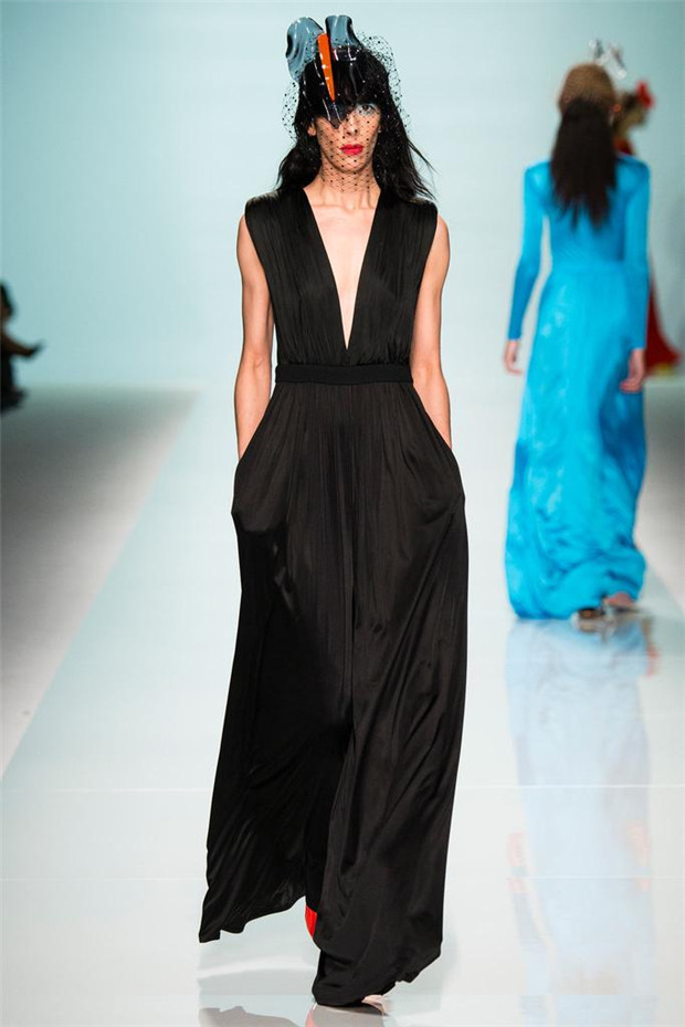 Emanuel Ungaro 2015春夏女裝流行發(fā)布