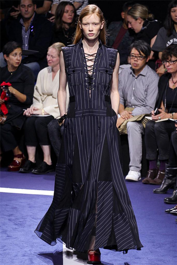 Sacai 2015春夏女裝流行發(fā)布