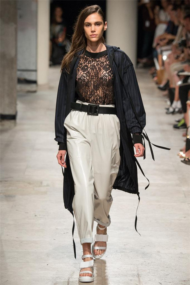 Maison Rabih Kayrouz 2015春夏女裝流行發(fā)布