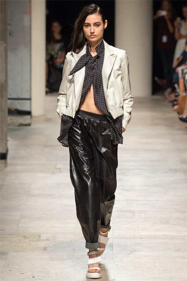 Maison Rabih Kayrouz 2015春夏女裝流行發(fā)布