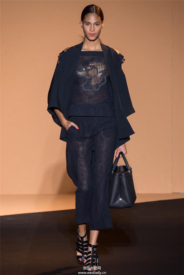 Roland Mouret 2015春夏女裝流行發(fā)布