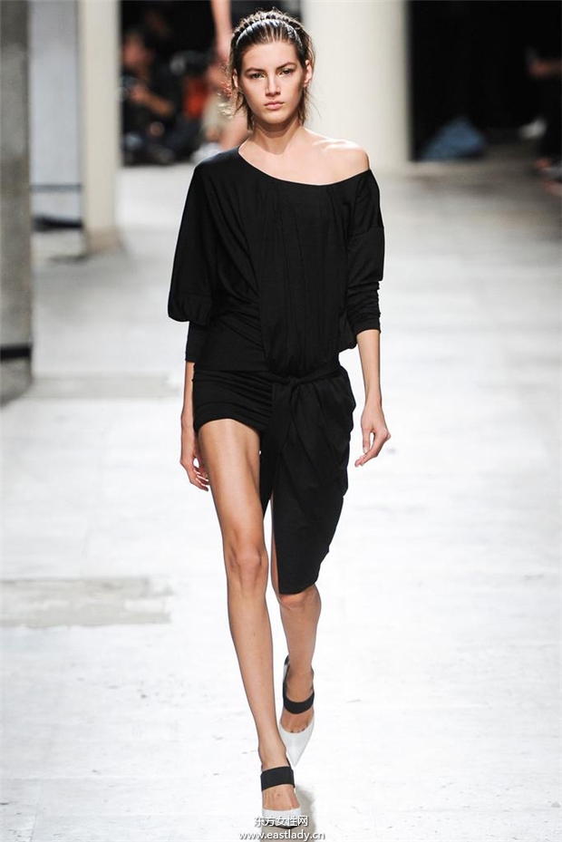 Barbara Bui 2015春夏女裝流行發(fā)布