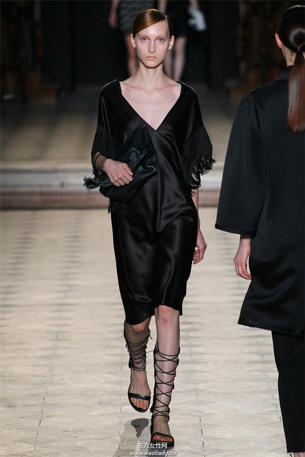 Sharon Wauchob 2015春夏女裝流行發(fā)布