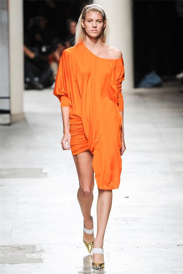 Barbara Bui 2015春夏女裝流行發(fā)布