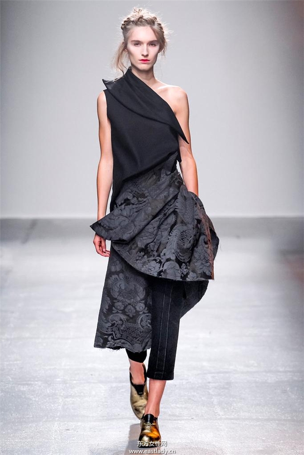 Aganovich 2015春夏女裝流行發(fā)布