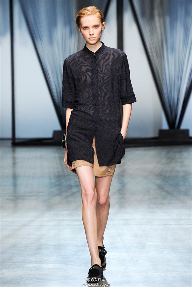 Damir Doma 2015春夏女裝流行發(fā)布