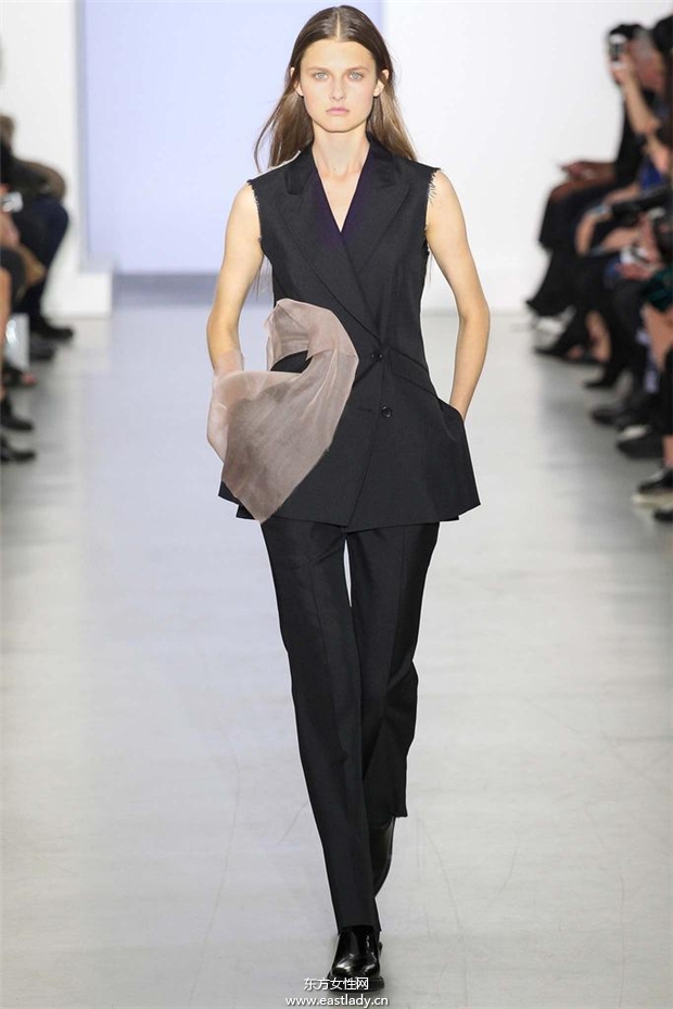 Yang Li 2015春夏女裝流行發(fā)布