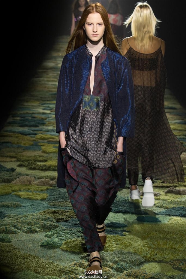 Dries Van Noten 2015春夏女裝流行發(fā)布