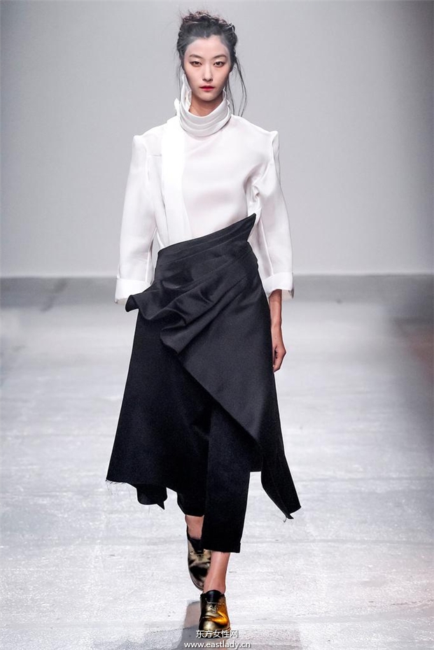 Aganovich 2015春夏女裝流行發(fā)布