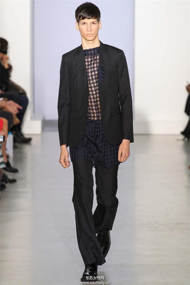 Yang Li 2015春夏女裝流行發(fā)布