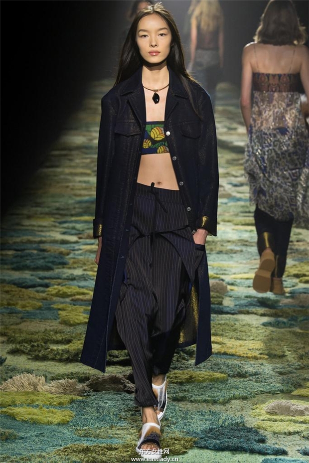 Dries Van Noten 2015春夏女裝流行發(fā)布