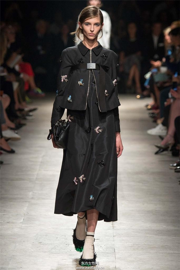 Rochas 2015春夏女裝流行發(fā)布