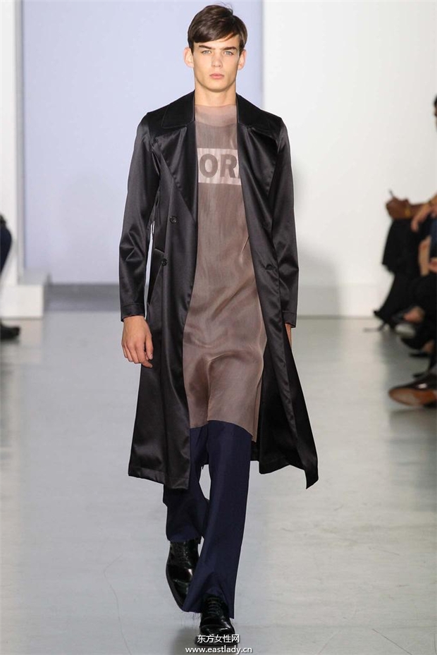 Yang Li 2015春夏女裝流行發(fā)布