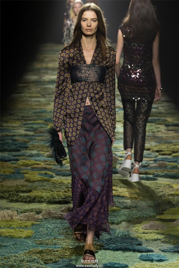 Dries Van Noten 2015春夏女裝流行發(fā)布