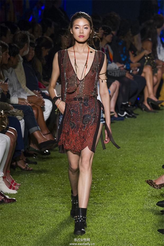 Blugirl 2015春夏女裝流行發(fā)布