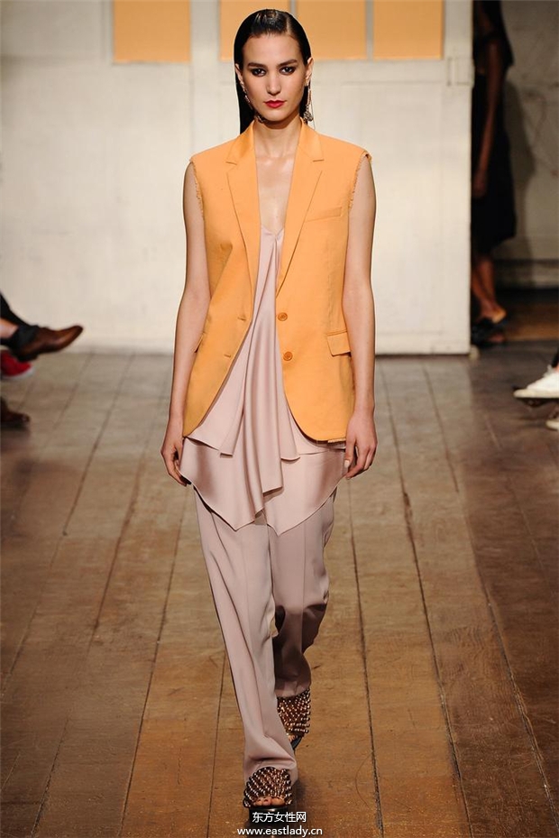 Cédric Charlier 2015春夏女裝流行發(fā)布