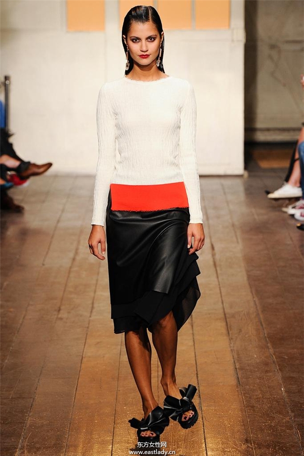 Cédric Charlier 2015春夏女裝流行發(fā)布