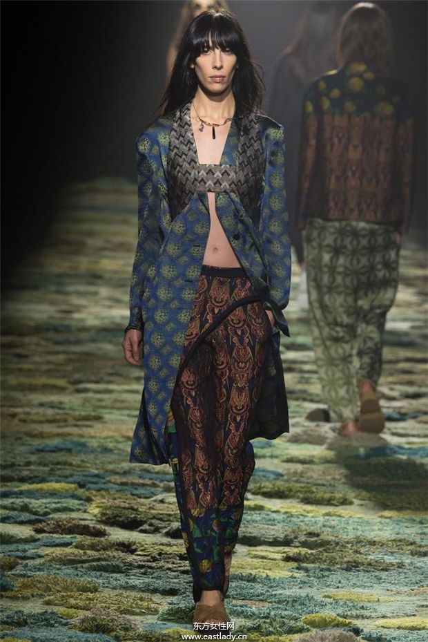 Dries Van Noten 2015春夏女裝流行發(fā)布